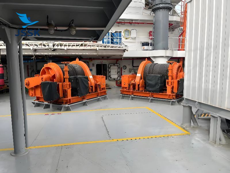 250kN四點(diǎn)定位電動(dòng)變頻錨機(jī)